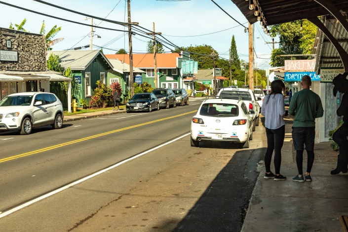 Makawao Town Walking Visitors Maui
