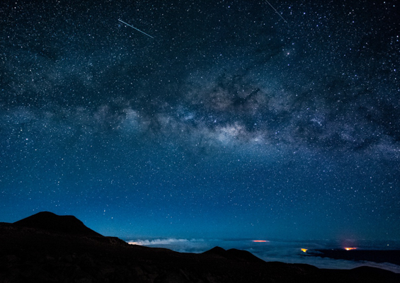 wasabitourshawaii volcano twilight and stargazing adventure slider galaxy